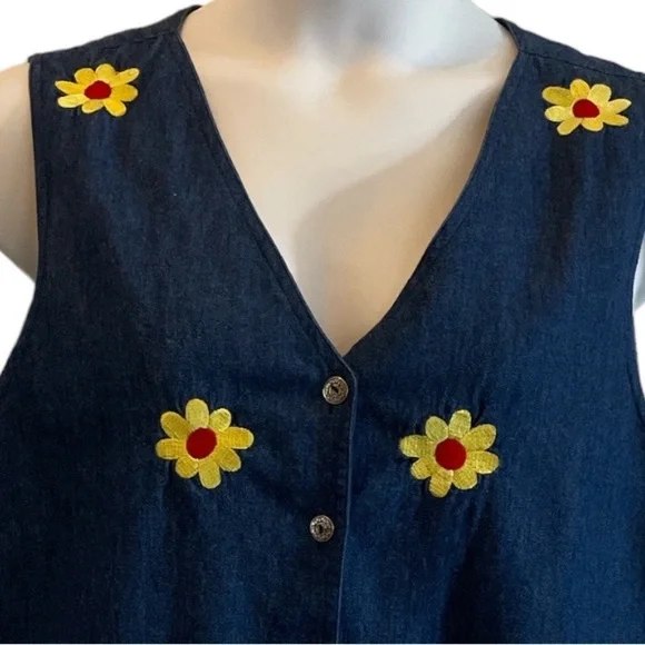 Vintage Sophia Rose Denim Daisy Embroidered Vest. Size XL - Picture 2 of 8